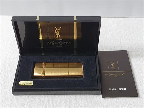 Bật lửa gas đá YSL Lacquer Black and Gold. Made in 